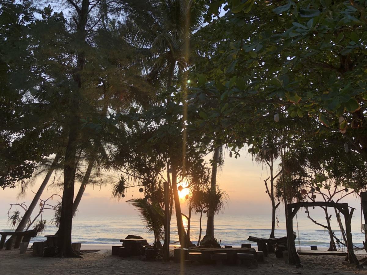 Baanchaylay Resort Khanom Luaran gambar