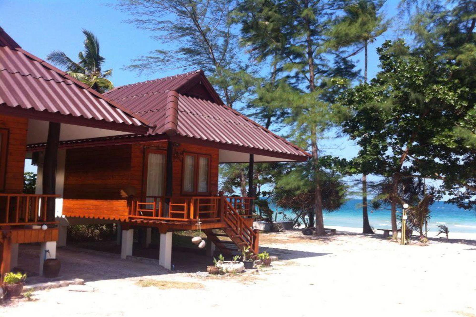 Baanchaylay Resort Khanom Luaran gambar